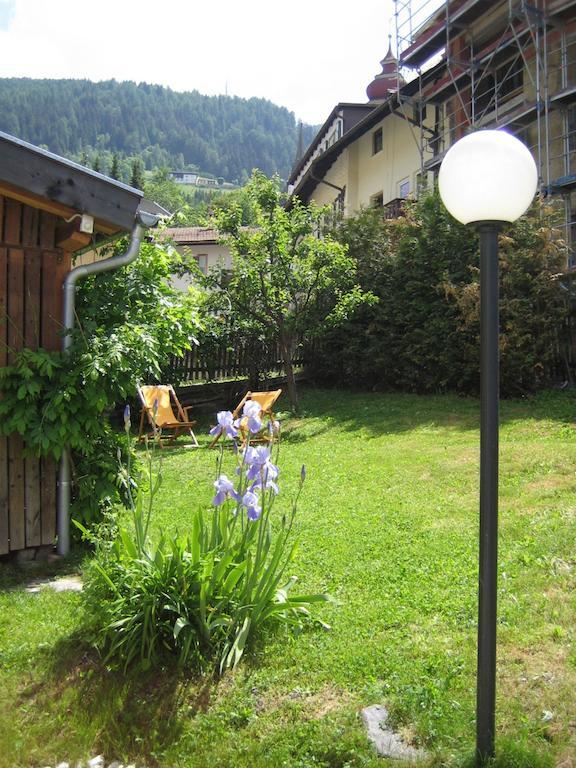 Residence Zum Theater Colle Isarco Eksteriør billede